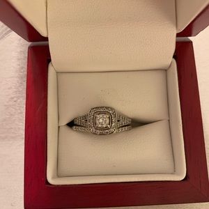 Engagement Ring and Wedding Band Set